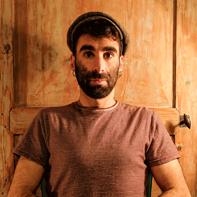 À propos - Gif animé barbe